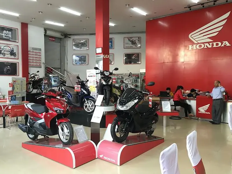 Showroom Motor Honda Jakarta